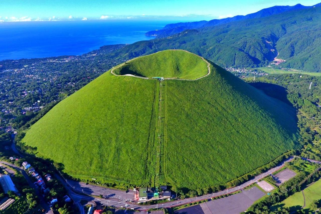 伊豆高原 温泉付別荘 Isana Mountain Villa Futo 외부 사진
